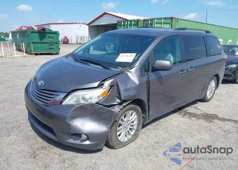 2015 Toyota Sienna Xle 8 Passenger из США, поврежденный, VIN 5TDYK3DC6FS633756